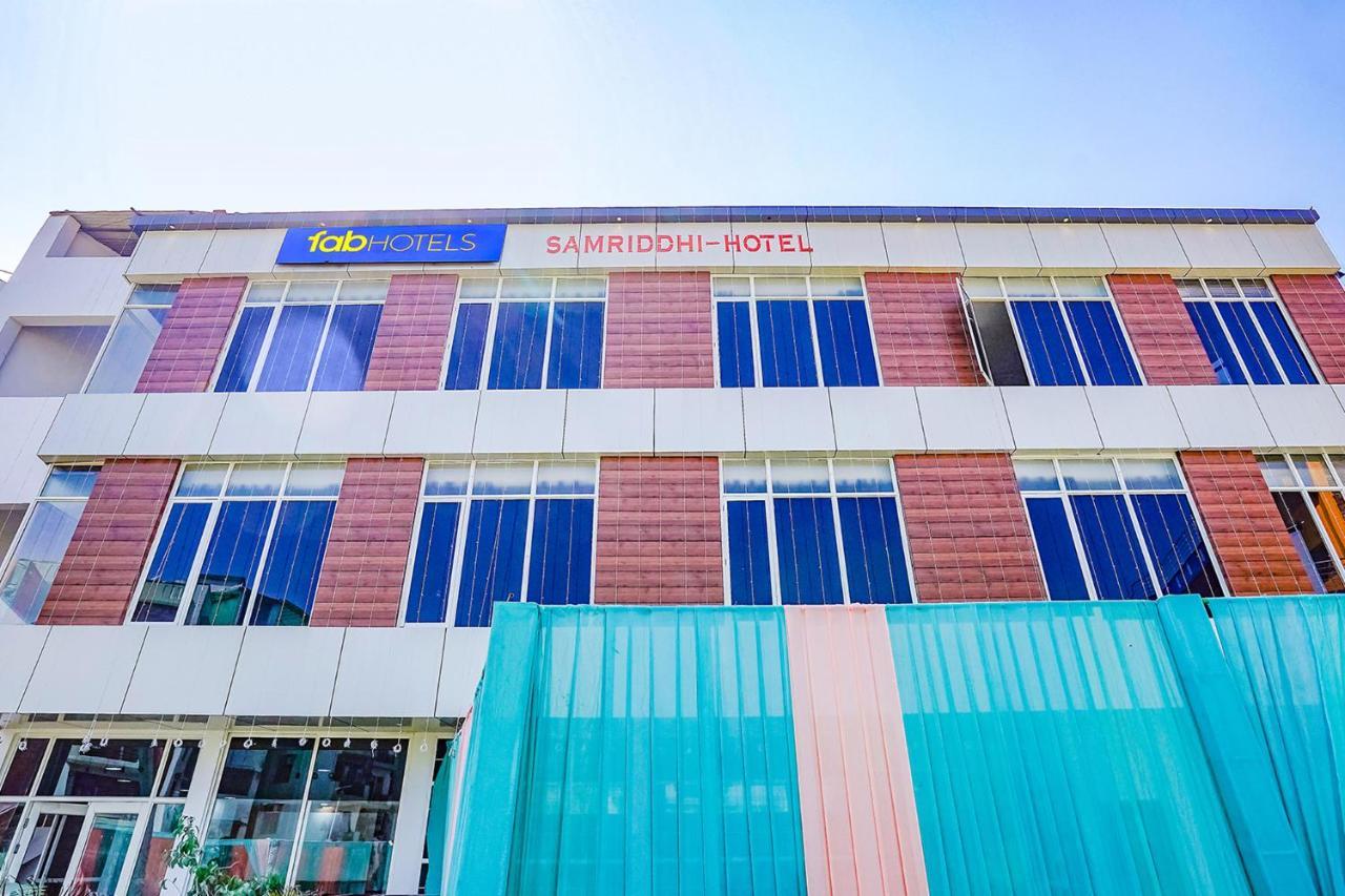 Fabhotel Siddhi Varanasi Luaran gambar